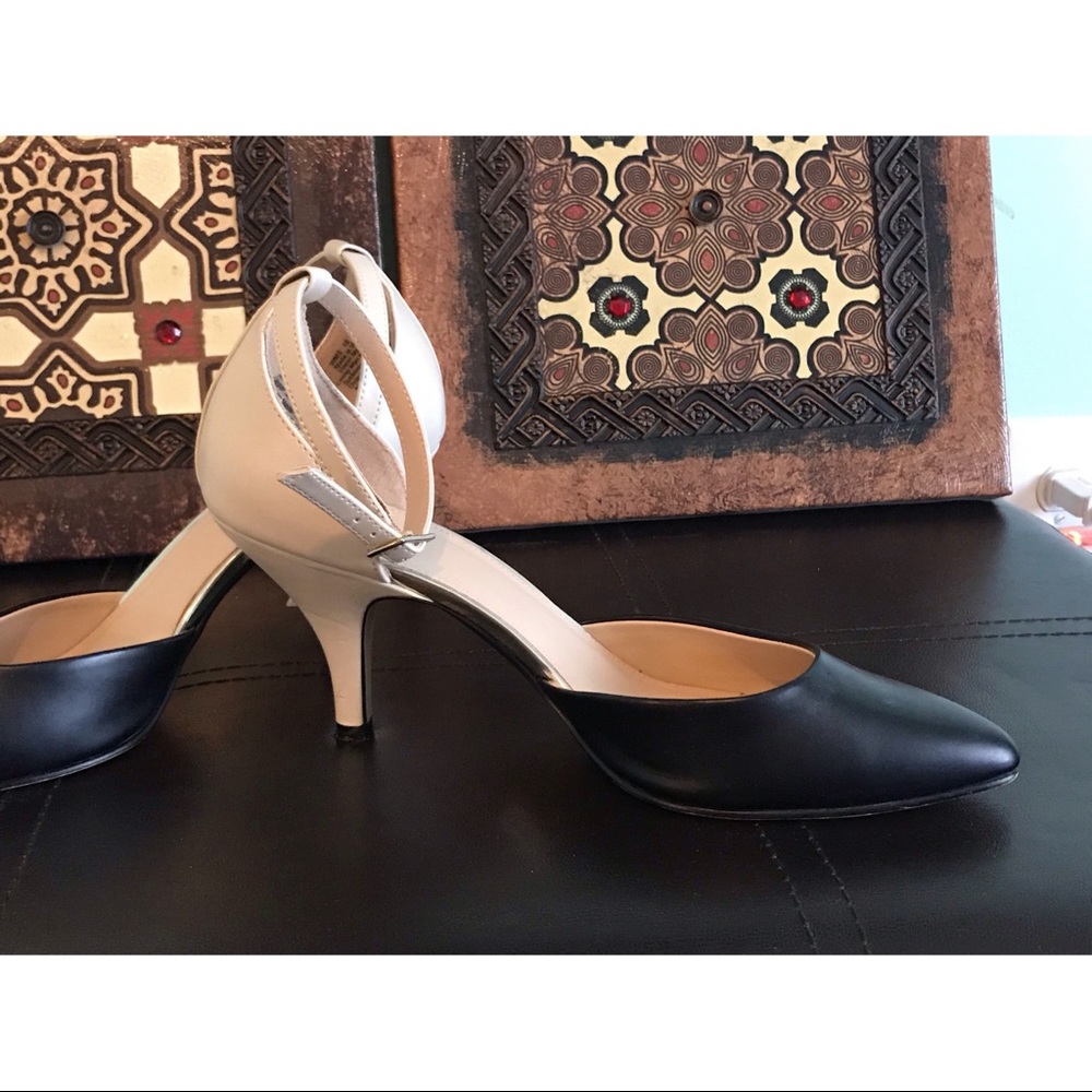 APT 9 1.5” Black and Cream Heels